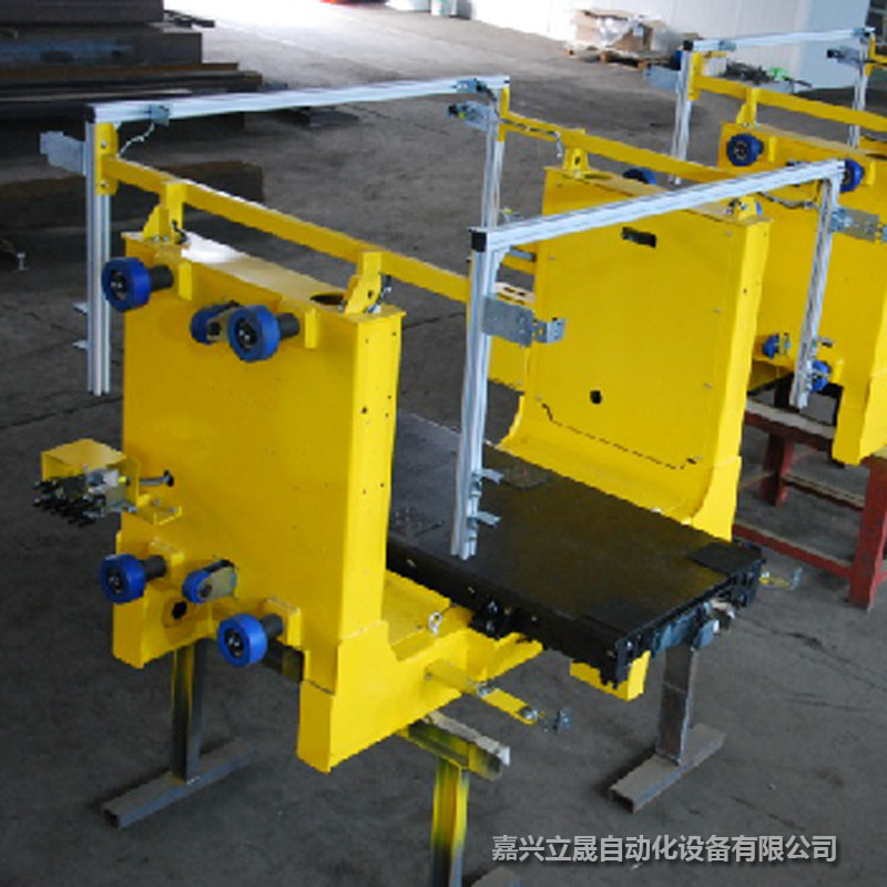 堆垛机升降台